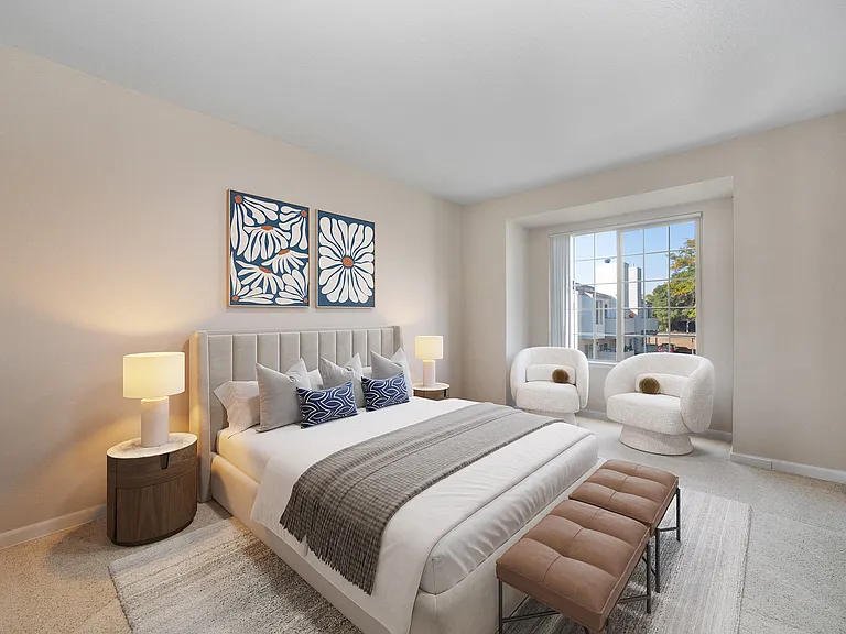 2 Bedroom, 2 Bath Large Bedroom