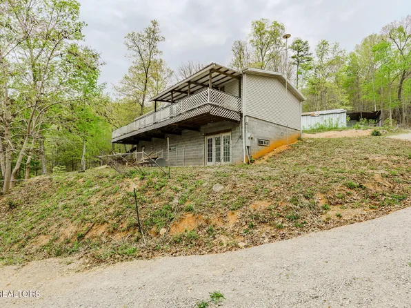 349 S Marlowe Ln, Speedwell, TN 37870