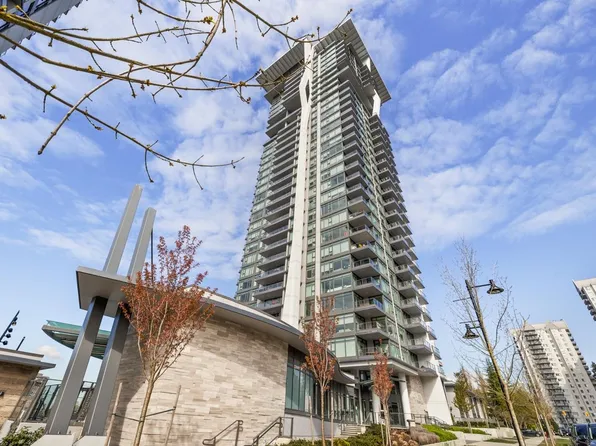 450 Westview St #210, Coquitlam, BC V3K 6C3