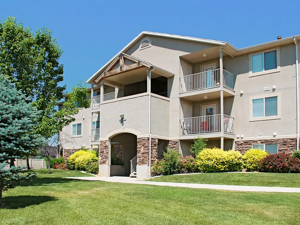 Autumn Hills Apartments