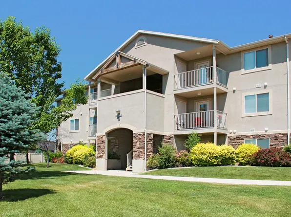 Autumn Hills Apartments