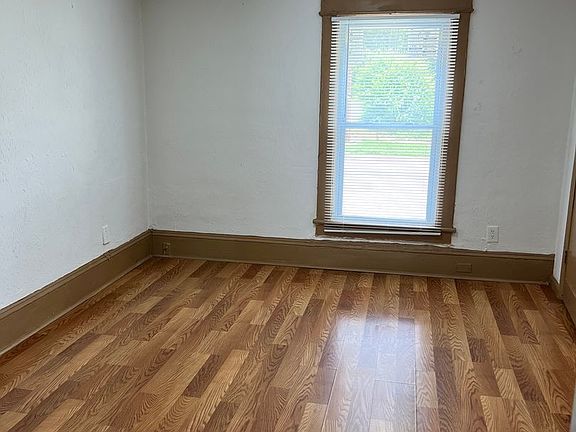 5th image of 614 21st St NW APT B