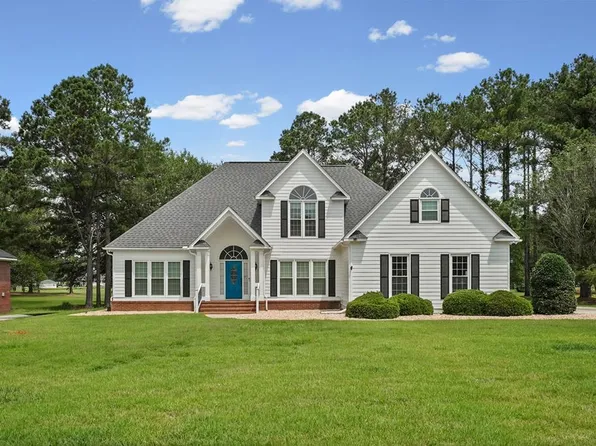 1007 River Pointe Dr, Albany, GA 31701