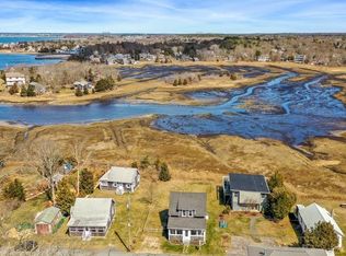 16 Massasoit Ave, Plymouth, MA 02649