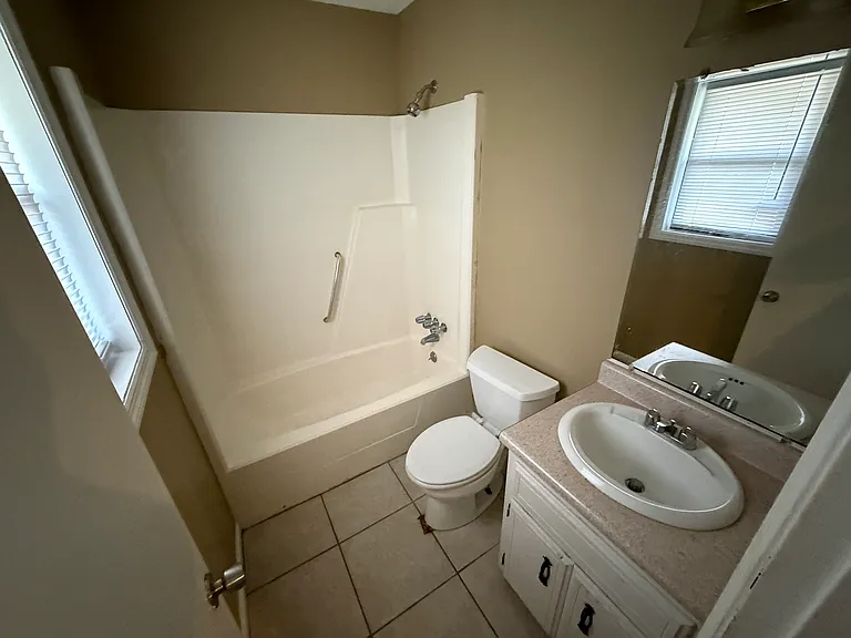 2020 Arkwright Dr — Photo 13