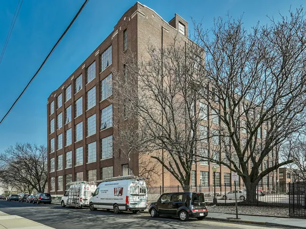 611 N Park Ave APT 208, Indianapolis, IN 46204