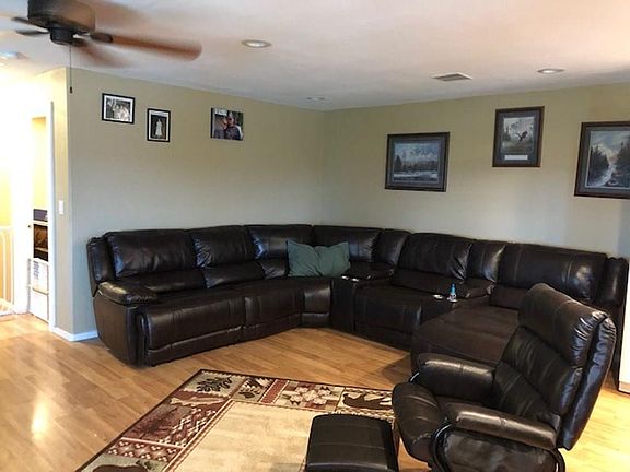 2nd image of 1415 Watson Dr