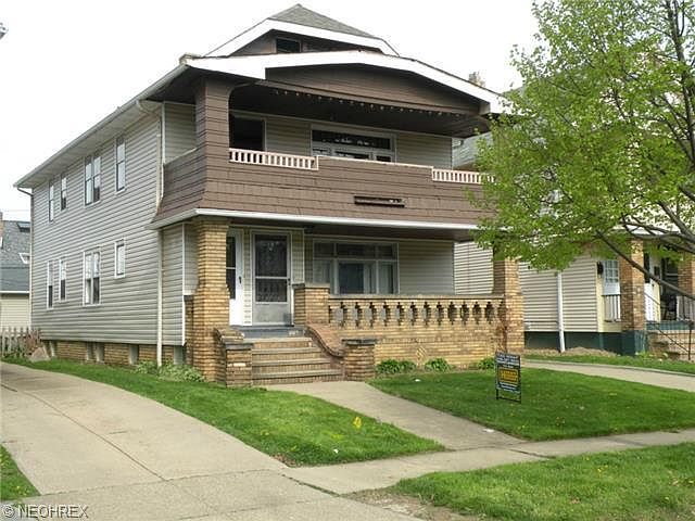 1st image of 2052 Lewis Dr