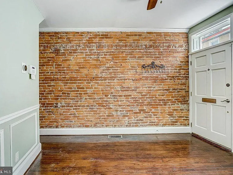 4447 Baker St — Photo 37