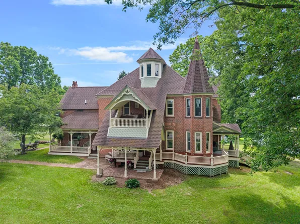 22961 Church St, Ettrick, WI 54627