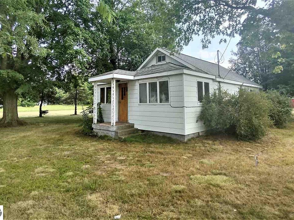 8408 E Pickard Rd, Mount Pleasant, MI 48858 Zillow