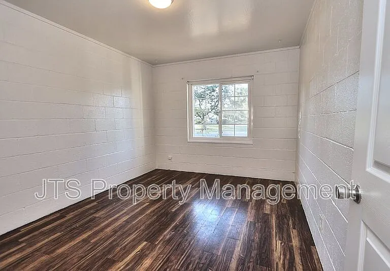 5912 21st Ave — Photo 15