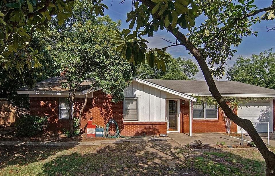1st image of 410 Glenn Dr
