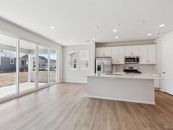 4th image of 841 Alpine Ridge Street