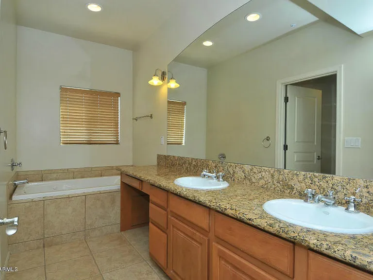 7627 E Indian Bend Rd — Photo 18
