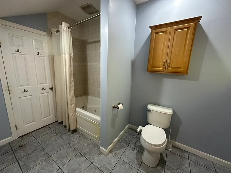 246 Essex St #2 — Photo 23