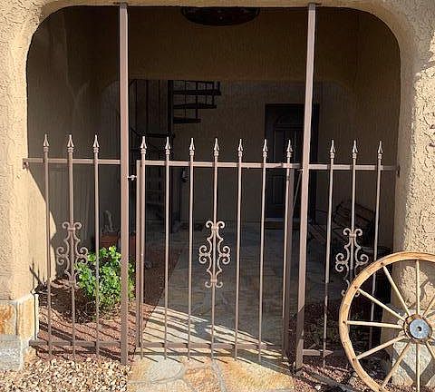 3rd image of 3157 Palo Verde Blvd N