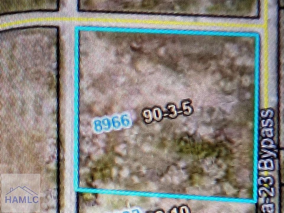 2nd image of 8966 S Us Highway 301