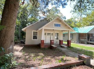 1217 Campbell St, Camden, SC 29020