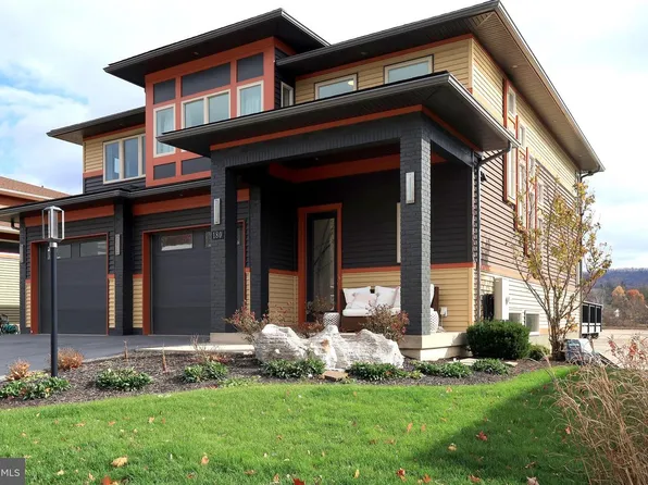 180 Derek Dr, Boalsburg, PA 16827