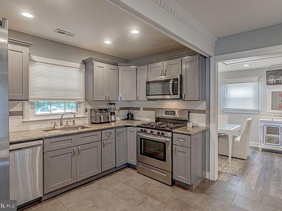 5th image of 63 Barnwell Ln