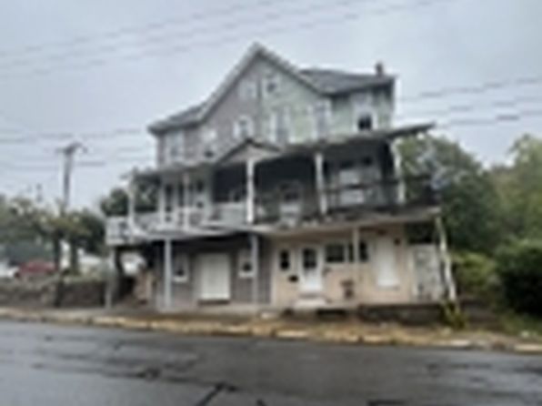 405 E Market St #C