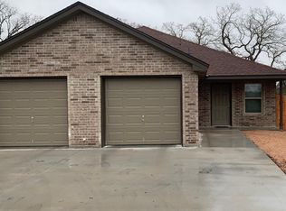 109 Petsick Ln #A, Gatesville, TX 76528