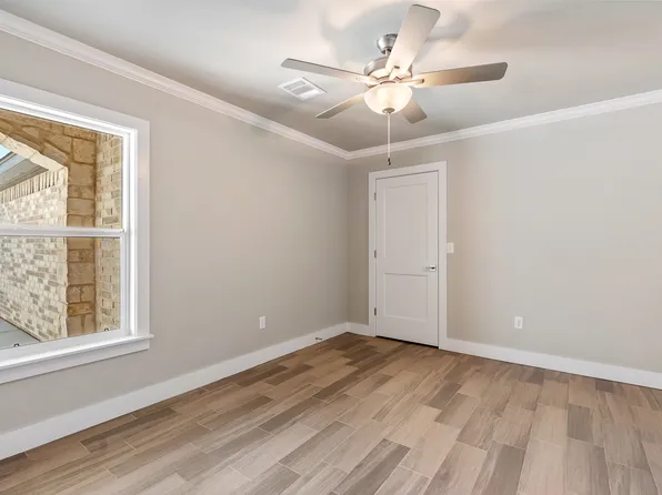 104 Paper Flower St, Canyon, TX 79015