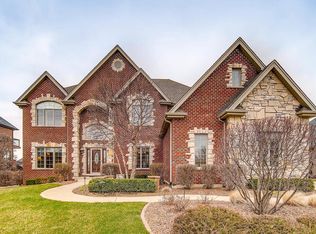 10842 Eleanor Ln, Orland Park, IL 60462