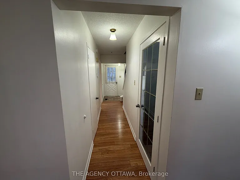 6351 Saint Louis Dr — Photo 2