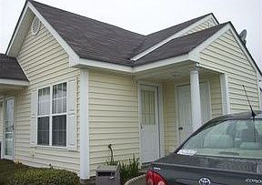 1st image of 4624 Primrose Pl