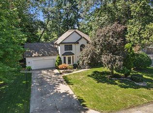5071 Shady Creek Dr, Muskegon, MI 49441