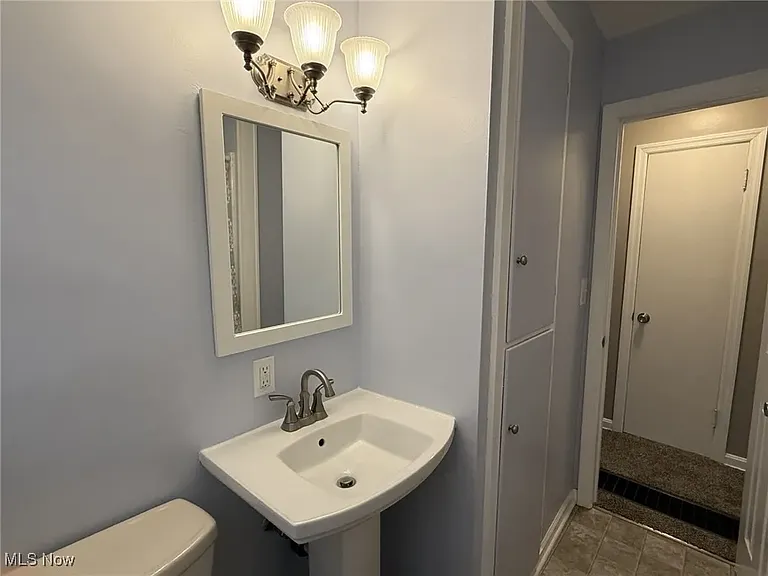 55 W Ralston Ave — Photo 6