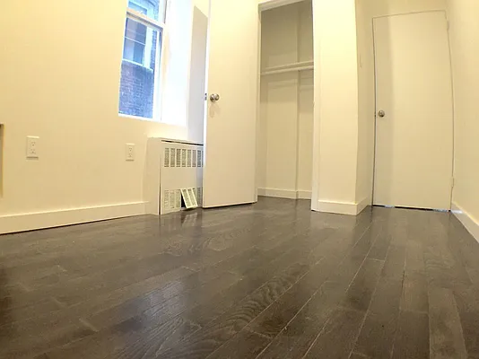 Rented by Kahen Properties | media 19