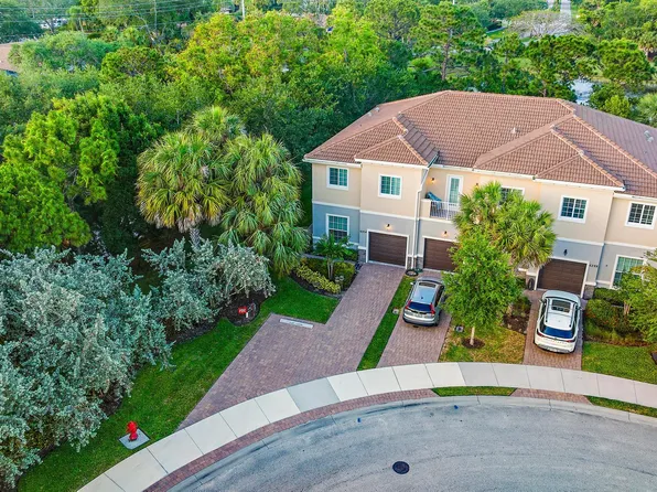 6304 SE Portofino Circle, Hobe Sound, FL 33455