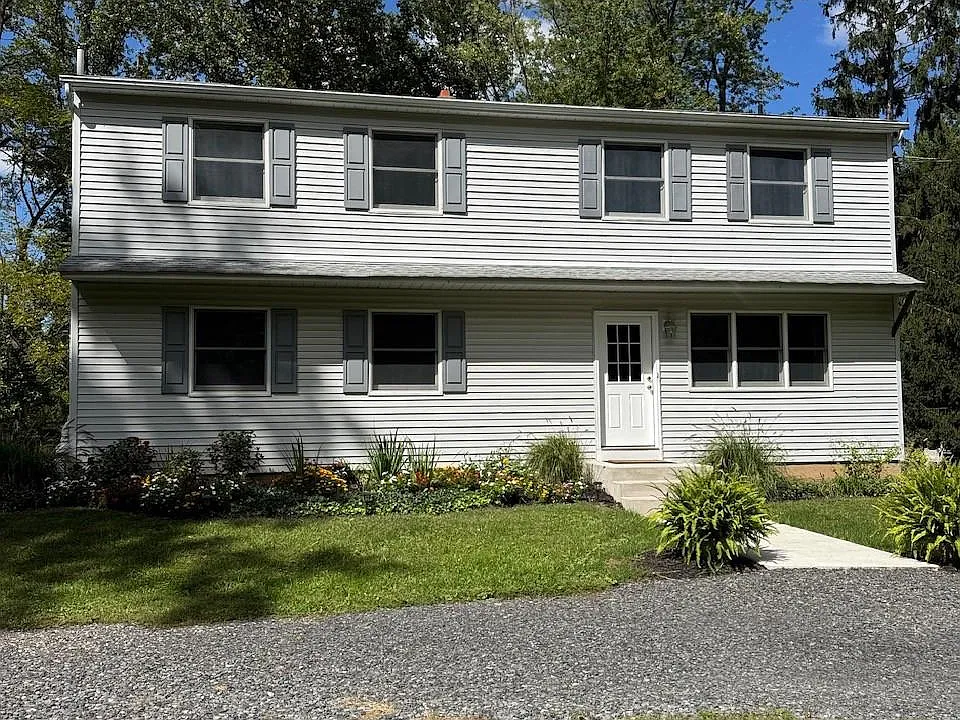 6025 Honey Hollow Rd