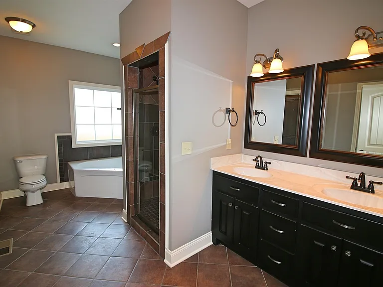 2279 Killington Dr — Photo 16