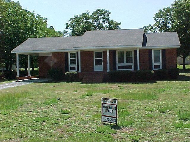 ALL BRICK RANCH