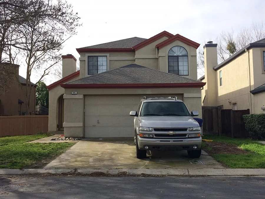 491 Mockingbird Ln photo 1