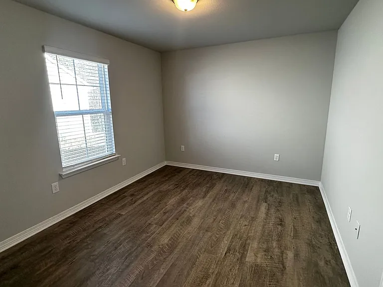 14221 Sanctuary Trails Dr — Photo 16