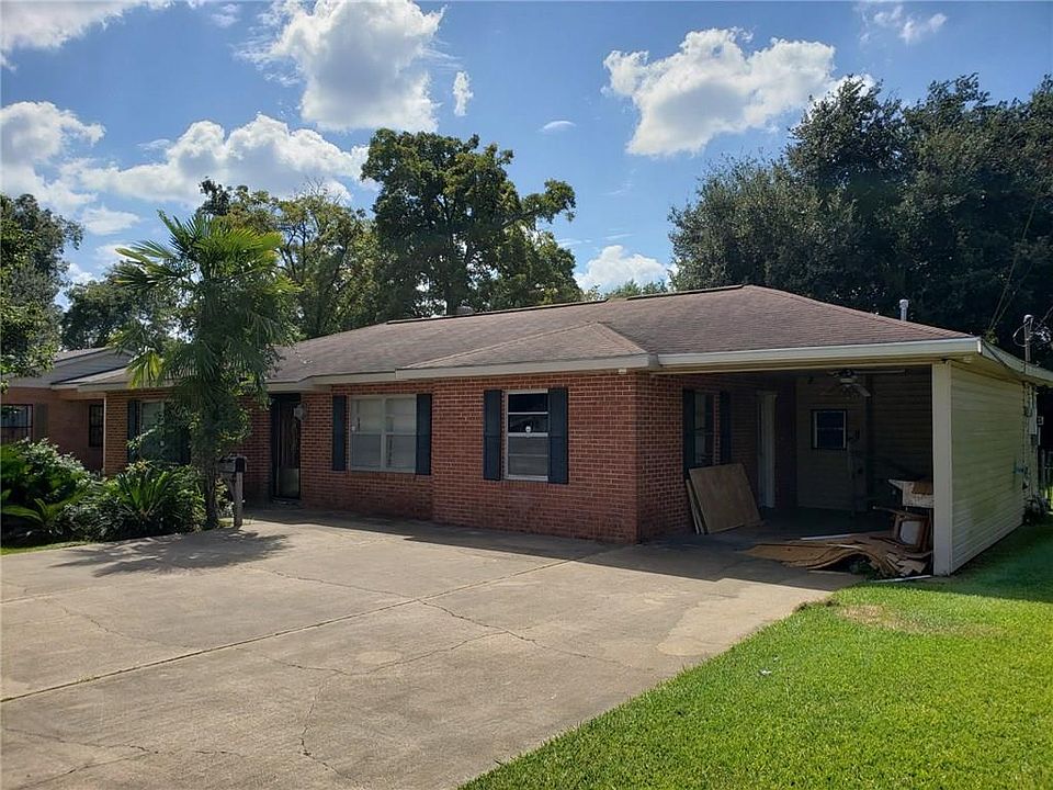2nd image of 610 Texas Ave