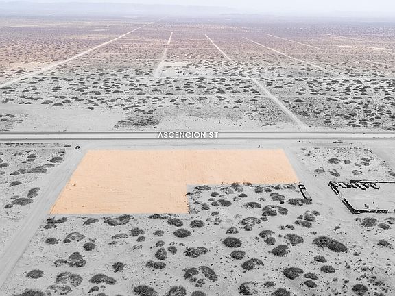 5th image of 7668 Ascension Rd