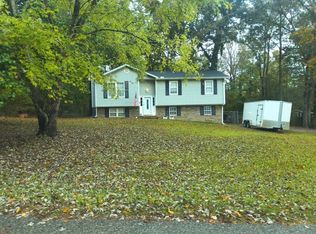 550 Kingsway Dr, Anniston, AL 36207