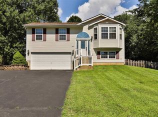 3712 Woods Rd, House Springs, MO 63051