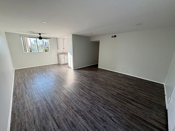 3rd image of 6643 Haskell Ave APT 107