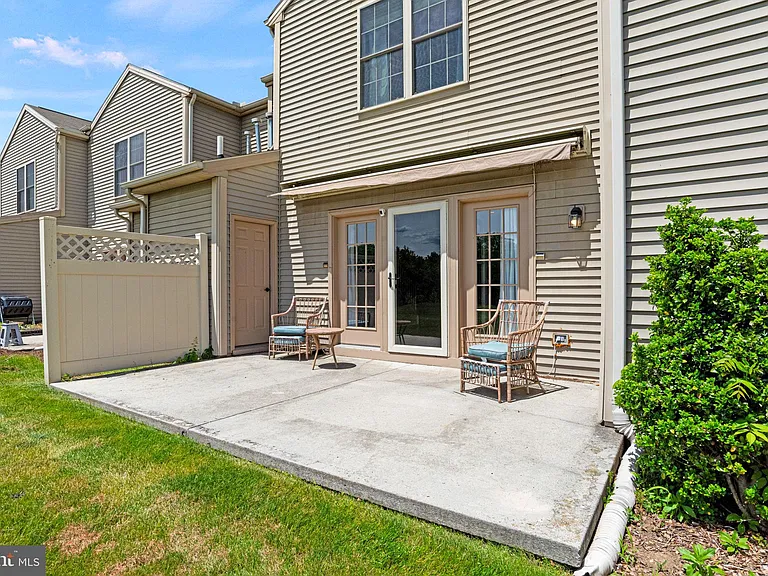 2080 Deer Run Dr — Photo 30
