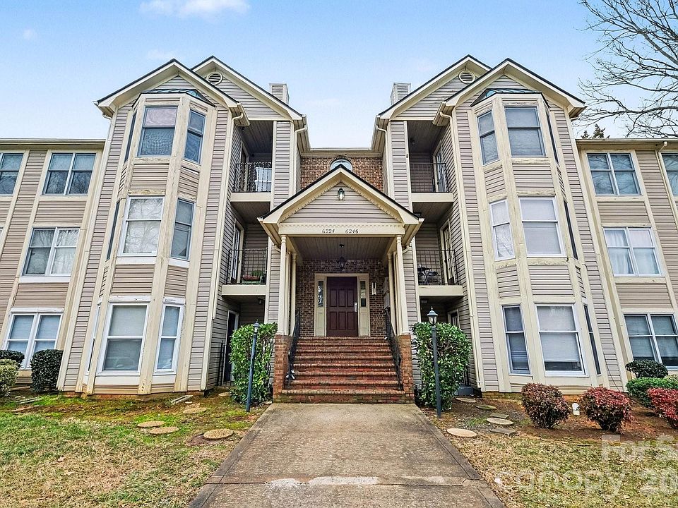 1st image of 6234 Rosecroft Dr