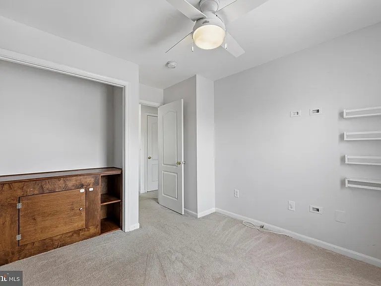 1518 Deep Gorge Ct — Photo 16