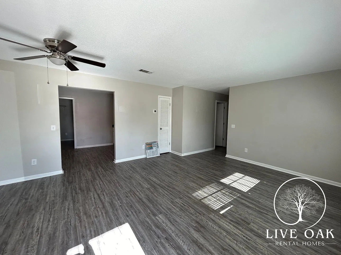 Move In Special: $500 Off 1st Month's Rent — Photo 3
