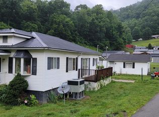 48 N Big Creek Rd, Sidney, KY 41564